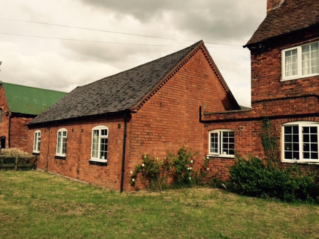 Illshaw Heath Farm Guest Lodge Hockley Heath Bagian luar foto